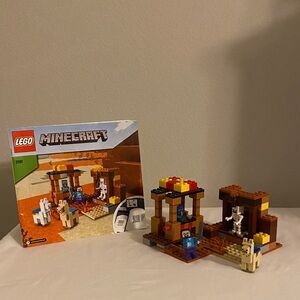 LEGO Minecraft The Trading Post 21167 Llamas